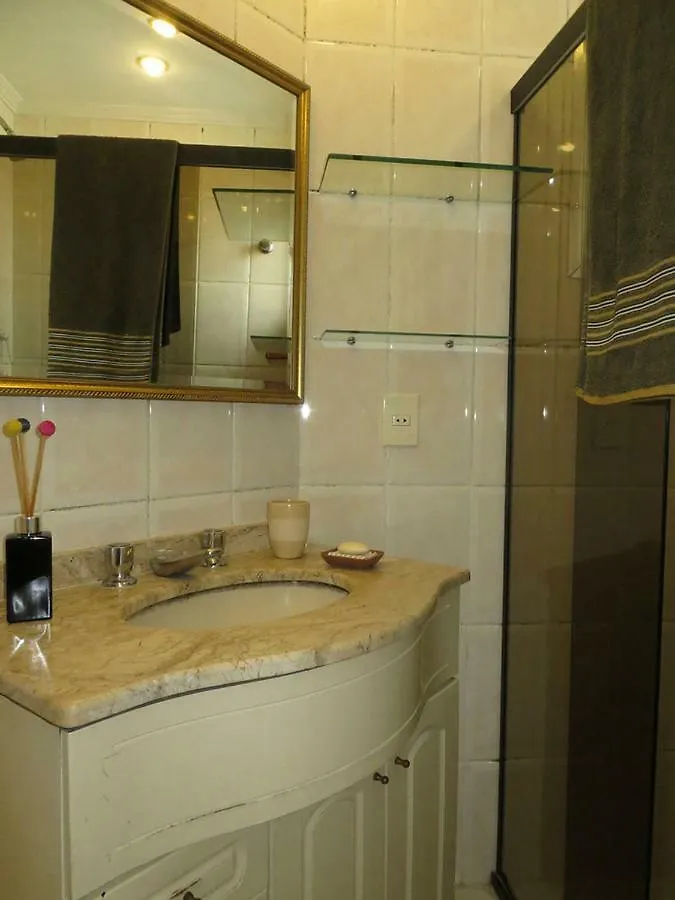 Quarto em Acomodações Particulares Uma Suíte Privativa São Paulo